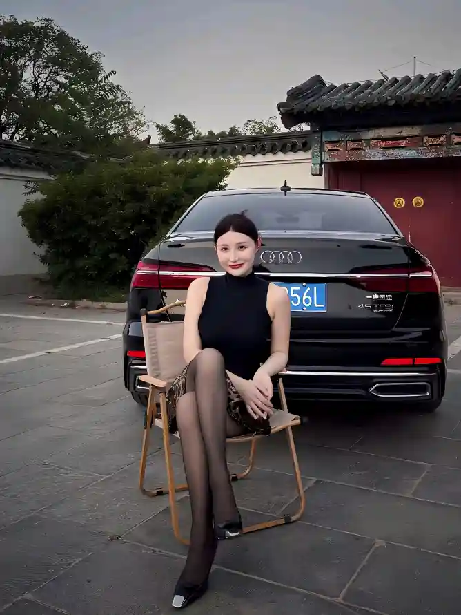 万人斗牛_忘忧草网在线社区_亚洲精品无码你懂的