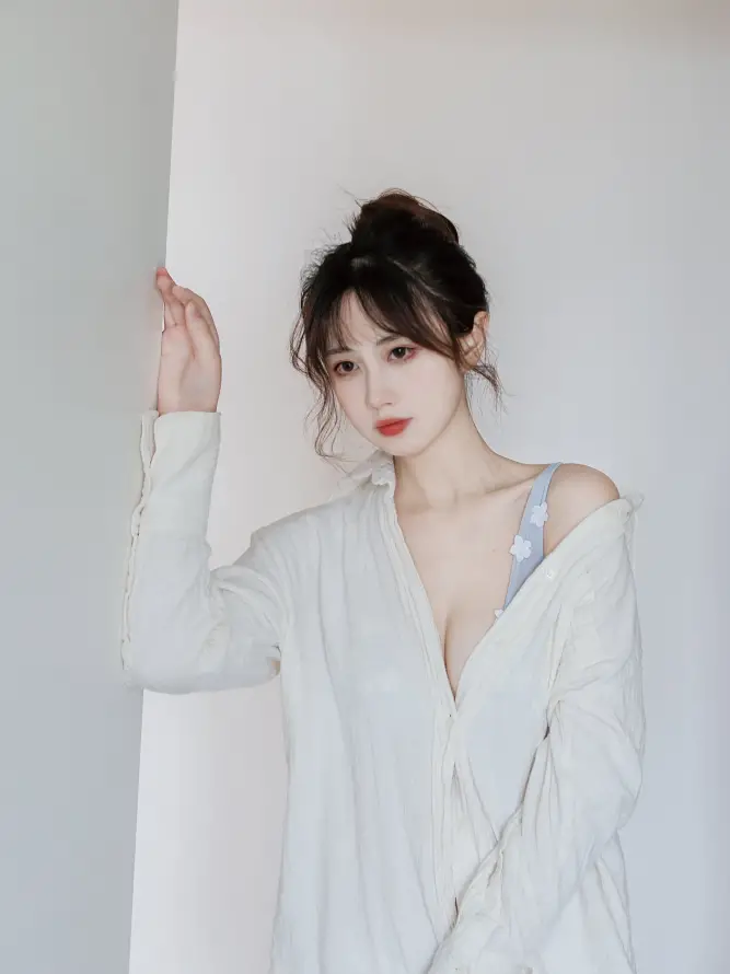 万人斗牛_忘忧草网在线社区_亚洲精品无码你懂的